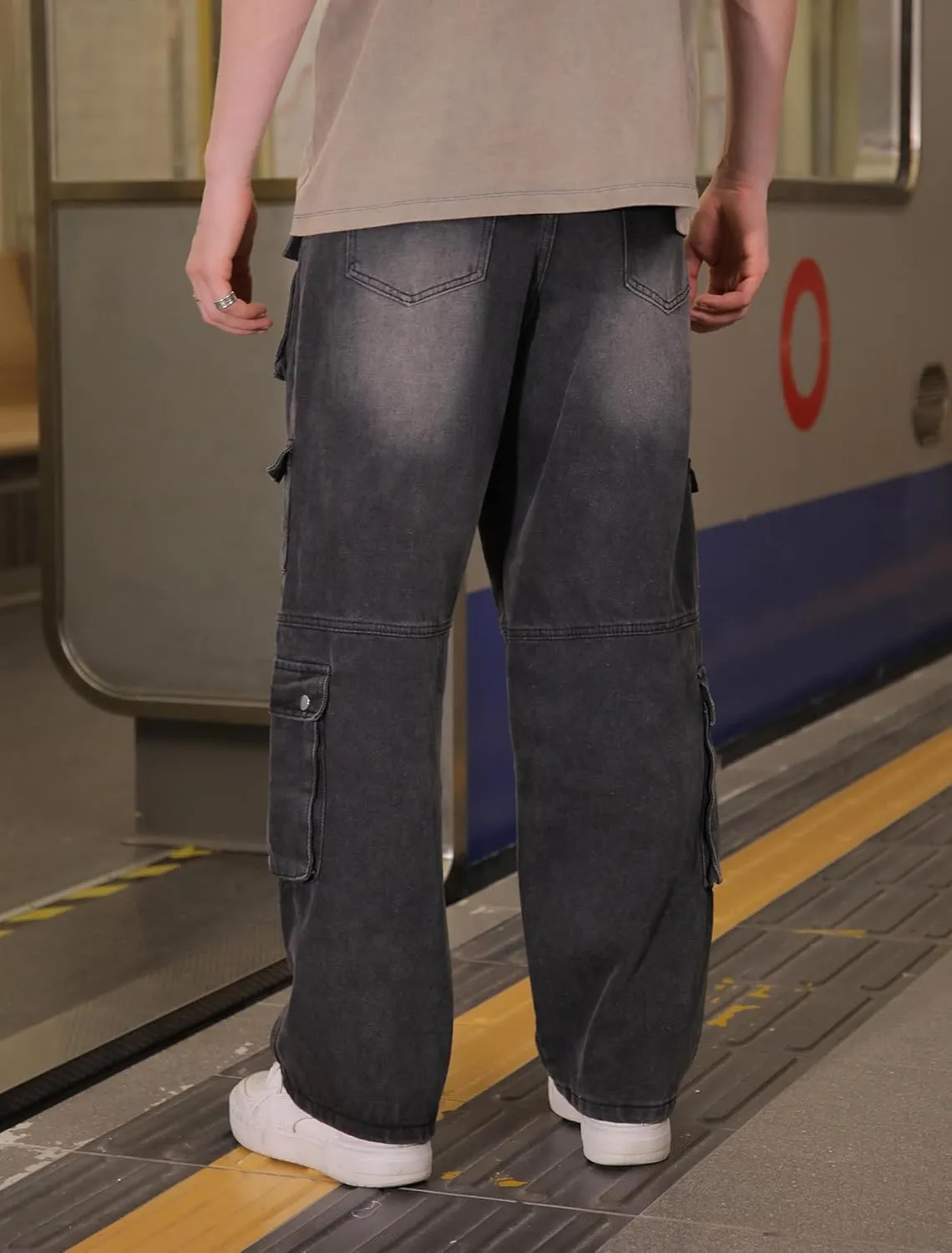Mens Baggy Cargo Jeans Wide Leg Streetwear Jeans Loose Fit Hip Hop Denim Pants