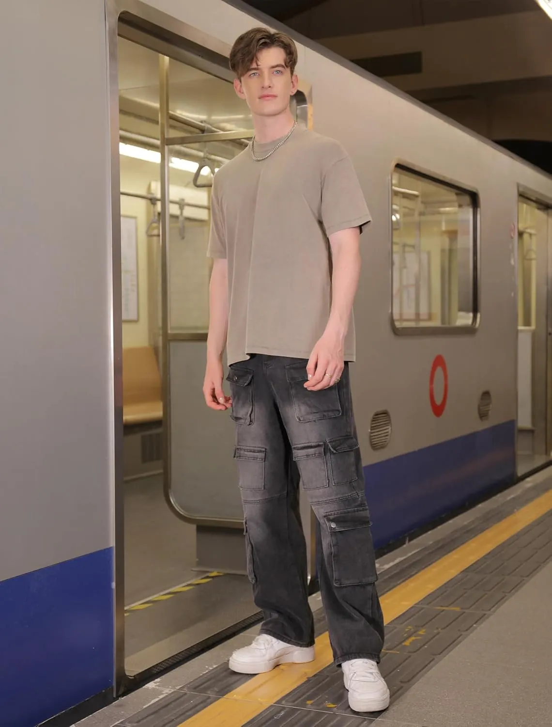 Mens Baggy Cargo Jeans Wide Leg Streetwear Jeans Loose Fit Hip Hop Denim Pants