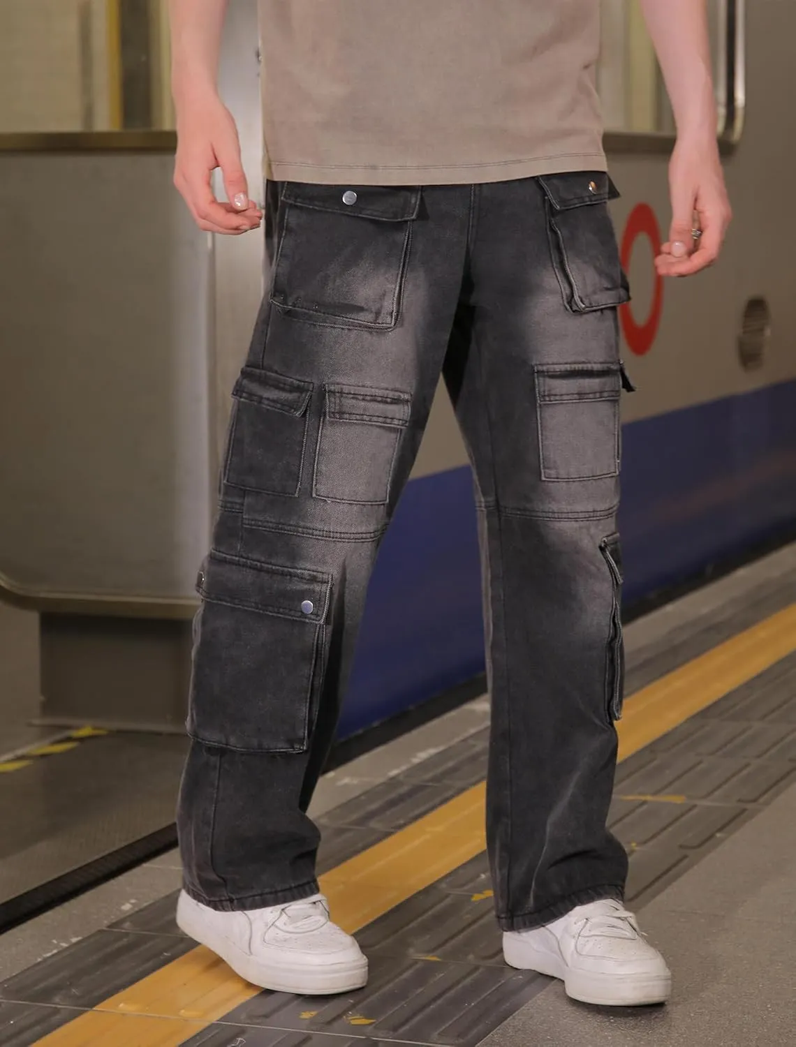 Mens Baggy Cargo Jeans Wide Leg Streetwear Jeans Loose Fit Hip Hop Denim Pants