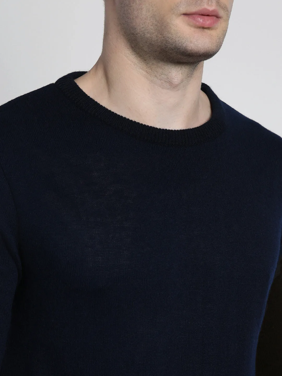Men's Round Neck Long Sleeves Acrylic Pullover Sweater